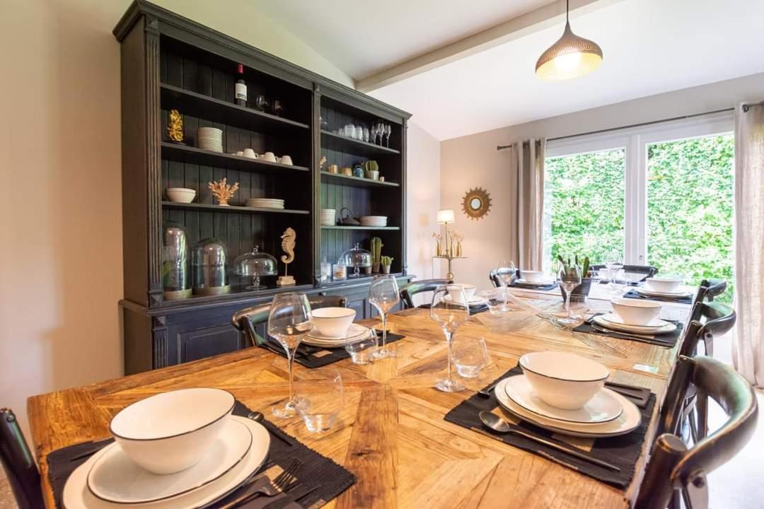 Domaine De La Limetiere Hotel Neuvy-le-Roi Kültér fotó